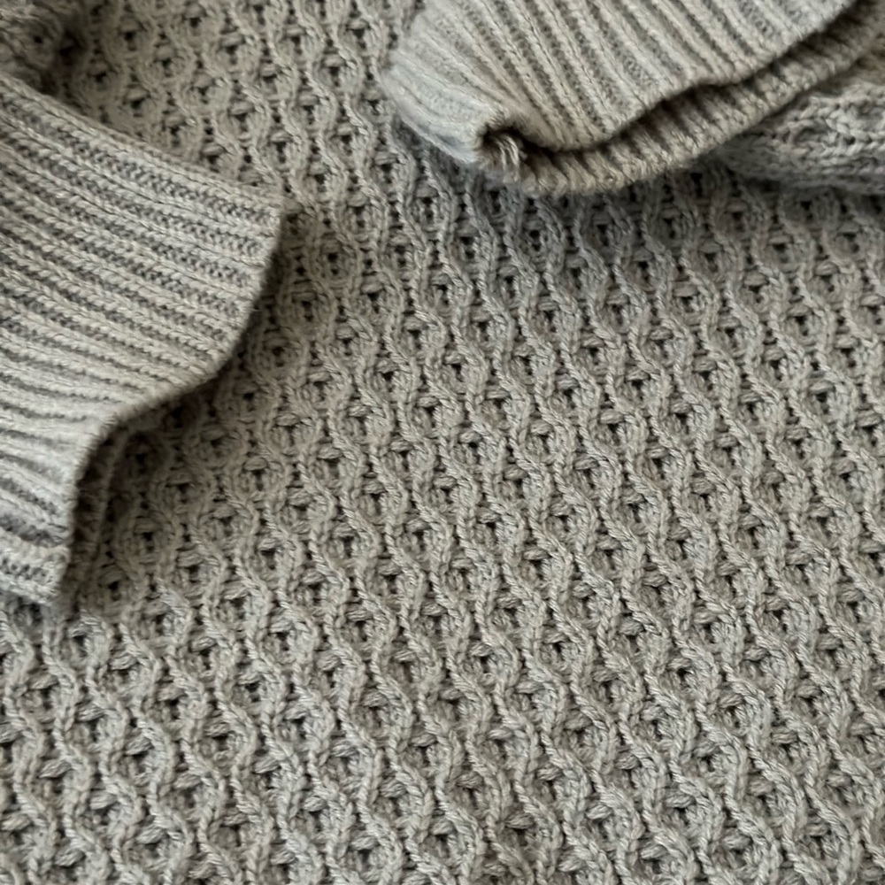 No Brand Gray Sweater Size XL - Picture 6 of 9